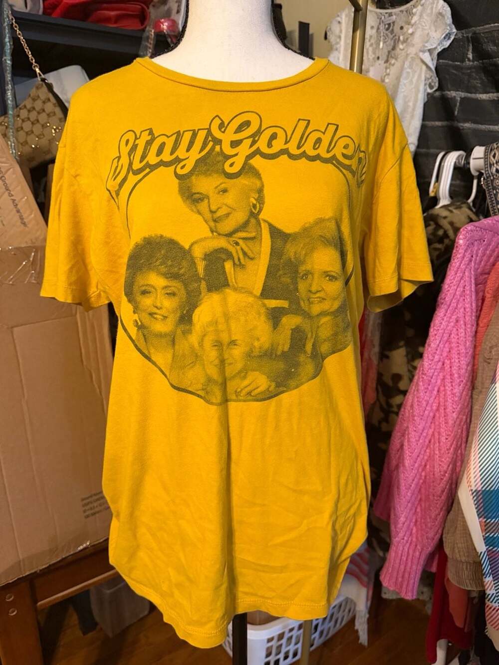 The Golden Girls T-Shirt Size L Yellow Stay Golden ABC Studios